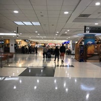 Photo taken at Concourse E Food Court by Ed A. on 3/29/2018
