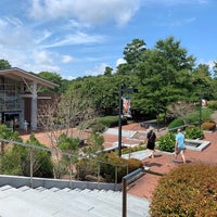 Снимок сделан в Colonial Williamsburg Regional Visitor Center пользователем Ed A. 8/23/2020