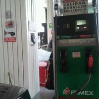 Photo taken at Gasolinera Pemex by Aldiux A. on 10/11/2012