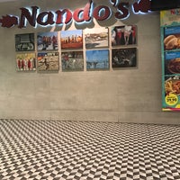 Das Foto wurde bei Nando&amp;#39;s von Mohammed M. am 2/25/2017 aufgenommen