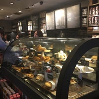 Photo taken at Starbucks by SooFab on 10/29/2015