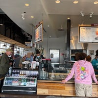 Photo taken at Mod Pizza by SooFab on 12/20/2021
