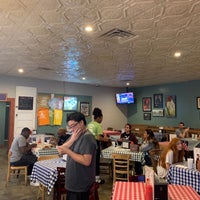 Photo taken at Gus&amp;#39;s World Famous Fried Chicken by SooFab on 10/11/2019