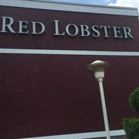 Photo taken at Red Lobster by SooFab on 6/23/2016