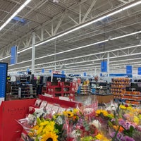 Photo taken at Walmart Supercenter by SooFab on 2/10/2022
