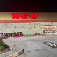 Photo taken at H-E-B by SooFab on 10/20/2023