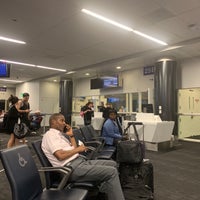 Photo taken at Gate 25 by SooFab on 6/29/2019