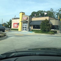 Photo taken at Raising Cane&amp;#39;s Chicken Fingers by SooFab on 8/24/2014