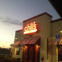 Foto tirada no(a) Chili&amp;#39;s Grill &amp;amp; Bar por Ken H. em 10/13/2012