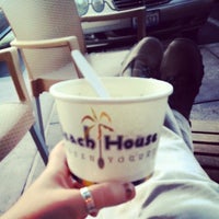 4/4/2014にKittiがBeach House Yogurtで撮った写真