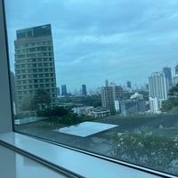 Photo taken at Grande Centre Point Hotel Terminal 21 by L on 6/19/2023