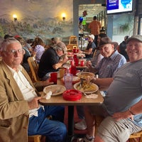 Foto diambil di La Posada Mexican Restaurant oleh Julie H. pada 5/16/2021