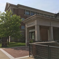 5/6/2016에 Sahan B.님이 Eugene &amp;amp; Marilyn Glick Indiana History Center에서 찍은 사진