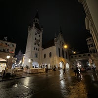 Photo taken at Old Town Hall by سعود | Saud on 10/21/2022