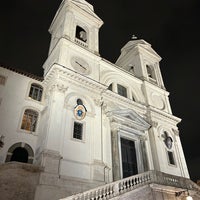 Photo taken at Chiesa della Trinità dei Monti by Amir F. on 3/20/2023