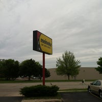 Photo taken at Meineke Car Care Center by Adam S. on 5/25/2013