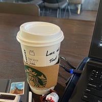 Foto tirada no(a) Starbucks por Laura Alghamdi em 2/27/2024