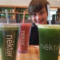 Снимок сделан в Nekter Juice Bar пользователем Craig M. 1/1/2015