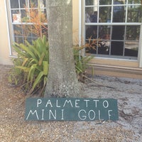 รูปภาพถ่ายที่ Palmetto Golf Course โดย Sophia C. เมื่อ 7/8/2013