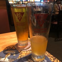 Photo taken at BJ&amp;#39;s Restaurant &amp;amp; Brewhouse by Laura on 5/7/2022