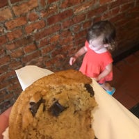7/9/2017 tarihinde Chris P.ziyaretçi tarafından Naidre&amp;#39;s Cafe &amp;amp; Bakery'de çekilen fotoğraf