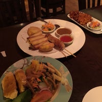 Снимок сделан в Five Stars Thai Cuisine пользователем Michelle M. 1/9/2015