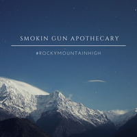 Foto scattata a Smokin Gun Apothecary da Smokin Gun Apothecary il 4/24/2016