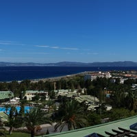 Photo taken at Kipriotis Panorama Hotel &amp;amp; Suites by Gülçin Ç. on 9/25/2016