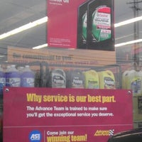 Photo taken at Advance Auto Parts by Jacklyn D. on 1/13/2013