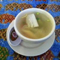 Photo taken at Pad Thai Restaurant by Lysandra on 10/8/2012