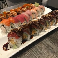 Снимок сделан в Sushi Confidential пользователем Jose S. 10/14/2019