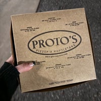 Foto diambil di Proto&amp;#39;s Pizza-Broomfield oleh Taryn D. pada 10/19/2023