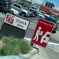 Photo taken at Chick-fil-A by Taryn D. on 5/25/2022