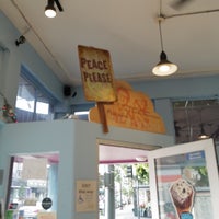 Photo taken at Ben &amp;amp; Jerry&amp;#39;s by Wilfred W. on 12/15/2021