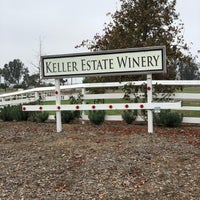 Снимок сделан в Keller Estate Winery пользователем Wilfred W. 10/21/2018