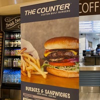 Photo taken at The Counter: Custom Built Burgers by Wilfred W. on 5/23/2021