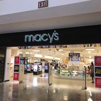 Photo taken at Macy&amp;#39;s by Wilfred W. on 7/15/2017
