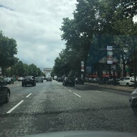 Photo taken at Avenue de la Grande Armée by Jiji R. on 7/10/2017