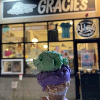 Photo taken at Gracie&amp;#39;s Ice Cream by Thomas S. on 10/8/2021