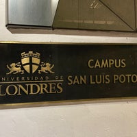 Photo taken at Universidad de Londres by Thomas S. on 6/8/2022