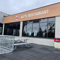 Photo taken at Alf&amp;#39;s Restaurant, Alta Ski Area by Thomas S. on 3/28/2022