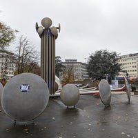 Foto tirada no(a) Ebertplatz por Zig em 11/30/2022