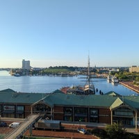 Foto tomada en Renaissance Baltimore Harborplace Hotel  por Zig el 8/31/2022