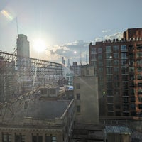 Foto scattata a Courtyard Long Island City/New York Manhattan View da Zig il 5/11/2023