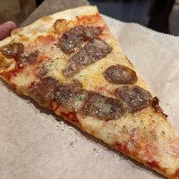 Photo taken at Libretto&amp;#39;s Pizzeria by Zig on 1/10/2023