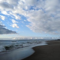 Photo taken at El Segundo Beach by Zig on 2/14/2023