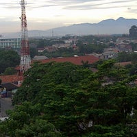 Photo taken at Fakultas Keguruan dan Ilmu Pendidikan by Febrina Tri Wiharyati N. on 12/2/2014