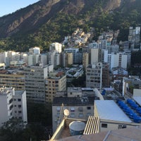 Photo taken at Favela do Cantagalo by sergio d. on 8/2/2015