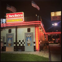 Photo taken at Checkers by Dj EDLo P. on 5/26/2013