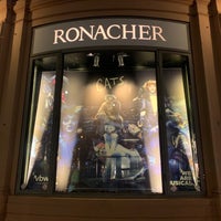 Photo taken at Ronacher Theater by Thomas D. on 10/21/2021